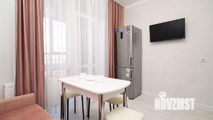 1-к квартира, посуточно, 34м2, 19/19 этаж