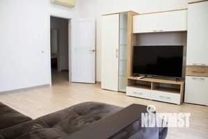 2-к квартира, посуточно, 65м2, 1/1 этаж