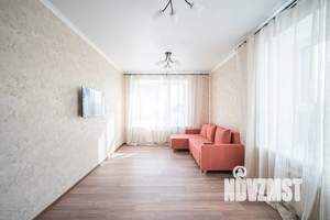 2-к квартира, посуточно, 53м2, 1/10 этаж