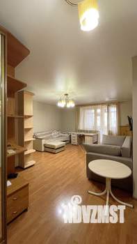 1-к квартира, на длительный срок, 38м2, 7/10 этаж