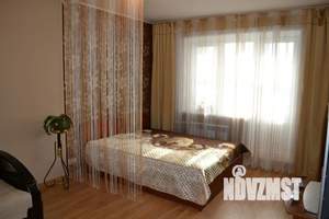 1-к квартира, посуточно, 40м2, 10/10 этаж