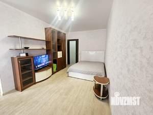 Студия квартира, посуточно, 40м2, 12/16 этаж