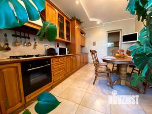 3-к квартира, на длительный срок, 120м2, 5/10 этаж