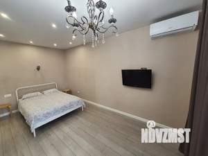 Студия квартира, посуточно, 42м2, 15/16 этаж