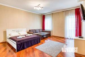 1-к квартира, посуточно, 50м2, 1/1 этаж