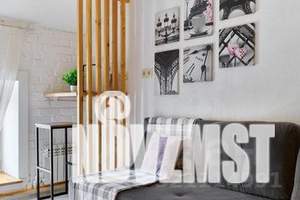 1-к квартира, посуточно, 12м2, 3/3 этаж