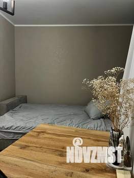 Студия квартира, посуточно, 40м2, 2/10 этаж