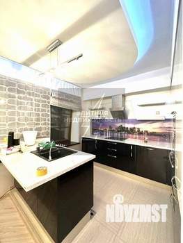 3-к квартира, на длительный срок, 125м2, 4/6 этаж