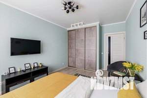 1-к квартира, посуточно, 38м2, 7/10 этаж