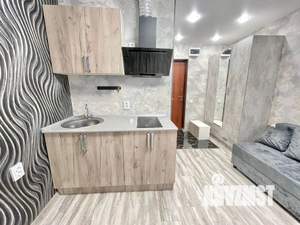 Студия квартира, посуточно, 13м2, 1/5 этаж