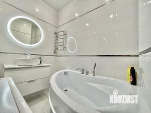 3-к квартира, посуточно, 67м2, 1/1 этаж