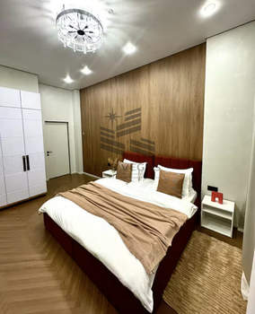 3-к квартира, на длительный срок, 110м2, 6/17 этаж