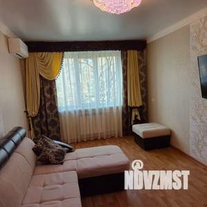2-к квартира, посуточно, 55м2, 2/10 этаж