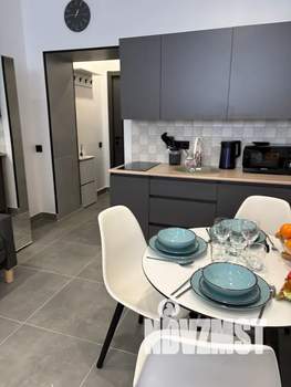 Студия квартира, посуточно, 30м2, 1/8 этаж