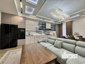 4-к квартира, на длительный срок, 130м2, 2/3 этаж
