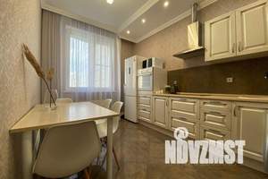 1-к квартира, посуточно, 50м2, 10/22 этаж