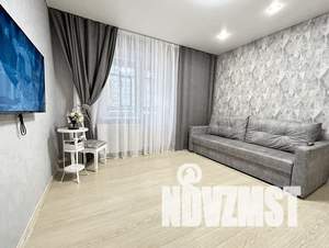 1-к квартира, посуточно, 37м2, 1/1 этаж