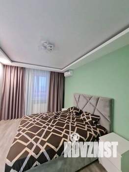 3-к квартира, посуточно, 92м2, 1/1 этаж