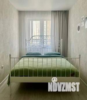 1-к квартира, посуточно, 37м2, 1/1 этаж