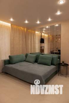 Студия квартира, посуточно, 32м2, 12/25 этаж