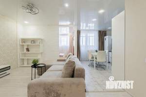 1-к квартира, посуточно, 50м2, 1/1 этаж