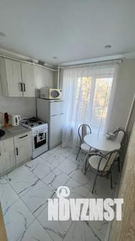 1-к квартира, посуточно, 33м2, 3/5 этаж