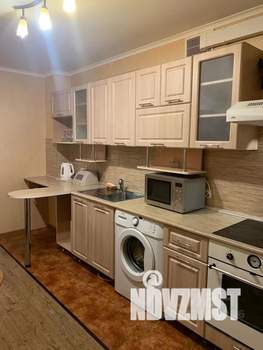 1-к квартира, посуточно, 43м2, 10/10 этаж