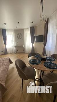 Студия квартира, посуточно, 36м2, 4/4 этаж