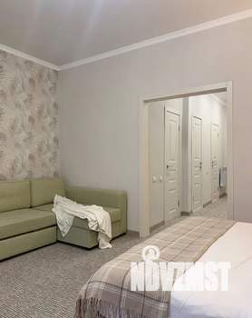 1-к квартира, посуточно, 50м2, 1/3 этаж