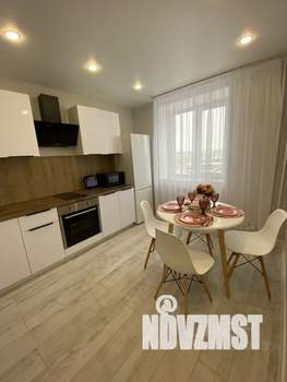 1-к квартира, посуточно, 48м2, 6/10 этаж