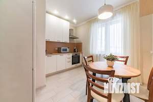 1-к квартира, посуточно, 39м2, 9/18 этаж