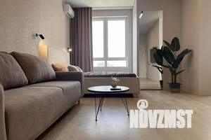 1-к квартира, посуточно, 34м2, 13/20 этаж