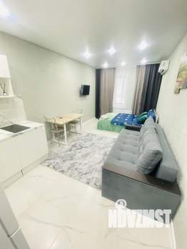 Студия квартира, посуточно, 30м2, 3/25 этаж