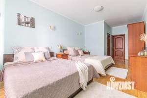 3-к квартира, посуточно, 90м2, 1/1 этаж