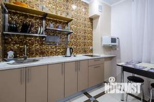 1-к квартира, посуточно, 45м2, 4/5 этаж