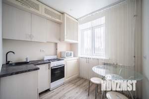 2-к квартира, посуточно, 44м2, 2/5 этаж
