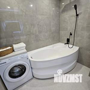 1-к квартира, посуточно, 47м2, 4/25 этаж