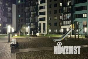 1-к квартира, посуточно, 38м2, 4/10 этаж