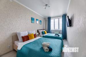 2-к квартира, посуточно, 61м2, 15/18 этаж