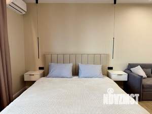 Студия квартира, посуточно, 34м2, 20/24 этаж