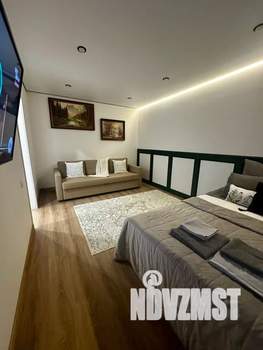 1-к квартира, посуточно, 36м2, 10/10 этаж