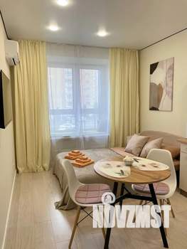 Студия квартира, посуточно, 25м2, 2/10 этаж