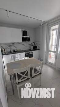 1-к квартира, посуточно, 40м2, 5/19 этаж
