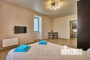 1-к квартира, посуточно, 60м2, 1/1 этаж