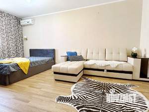 1-к квартира, посуточно, 37м2, 1/1 этаж