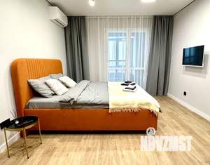 1-к квартира, посуточно, 38м2, 8/10 этаж