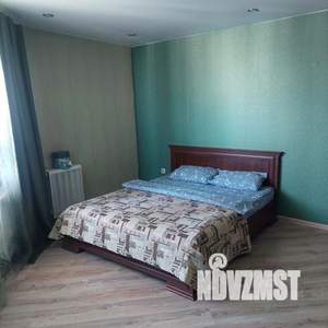 3-к квартира, посуточно, 103м2, 1/1 этаж