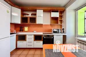 1-к квартира, посуточно, 46м2, 4/10 этаж