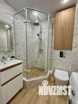 1-к квартира, посуточно, 35м2, 4/10 этаж