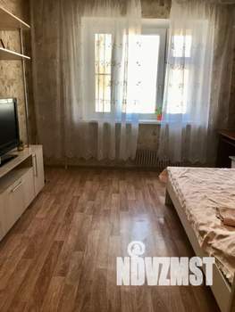 1-к квартира, посуточно, 27м2, 3/9 этаж